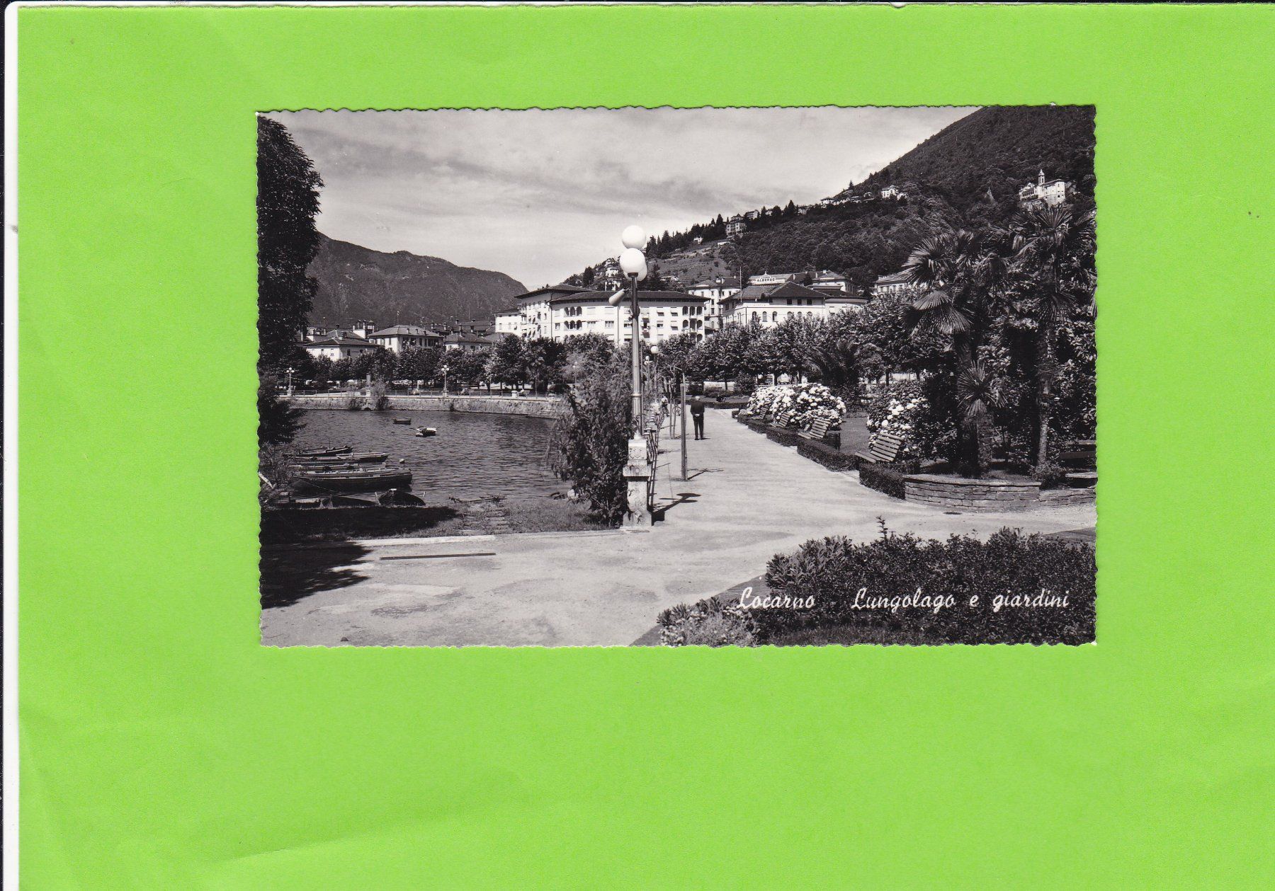 Cartes postales: Locarno-Lungolago e giardini – D'occasion à St. Peterzell par neckertal