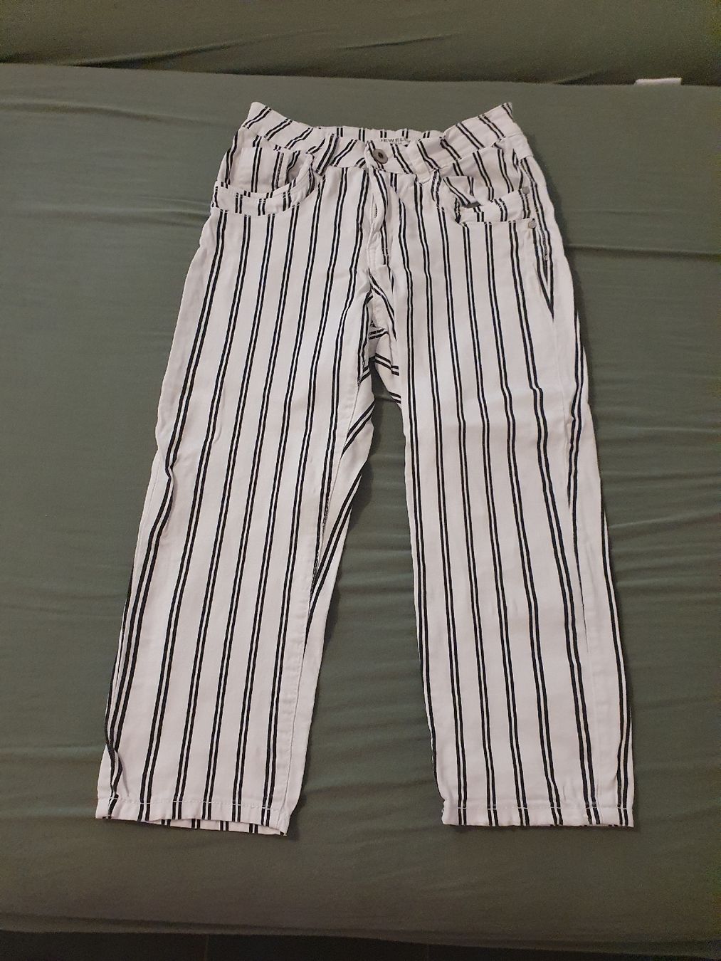 Hosen: Hose 34 – Gebraucht aus Würenlingen von kuh33