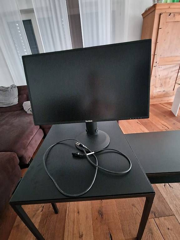Viewsonic Monitor: Monitor ViewSonic VG2719 27 Zoll – Usato da Berlingen venduto da Walterastrid