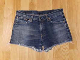 Levi's 529 Damen Jeans Shorts W30