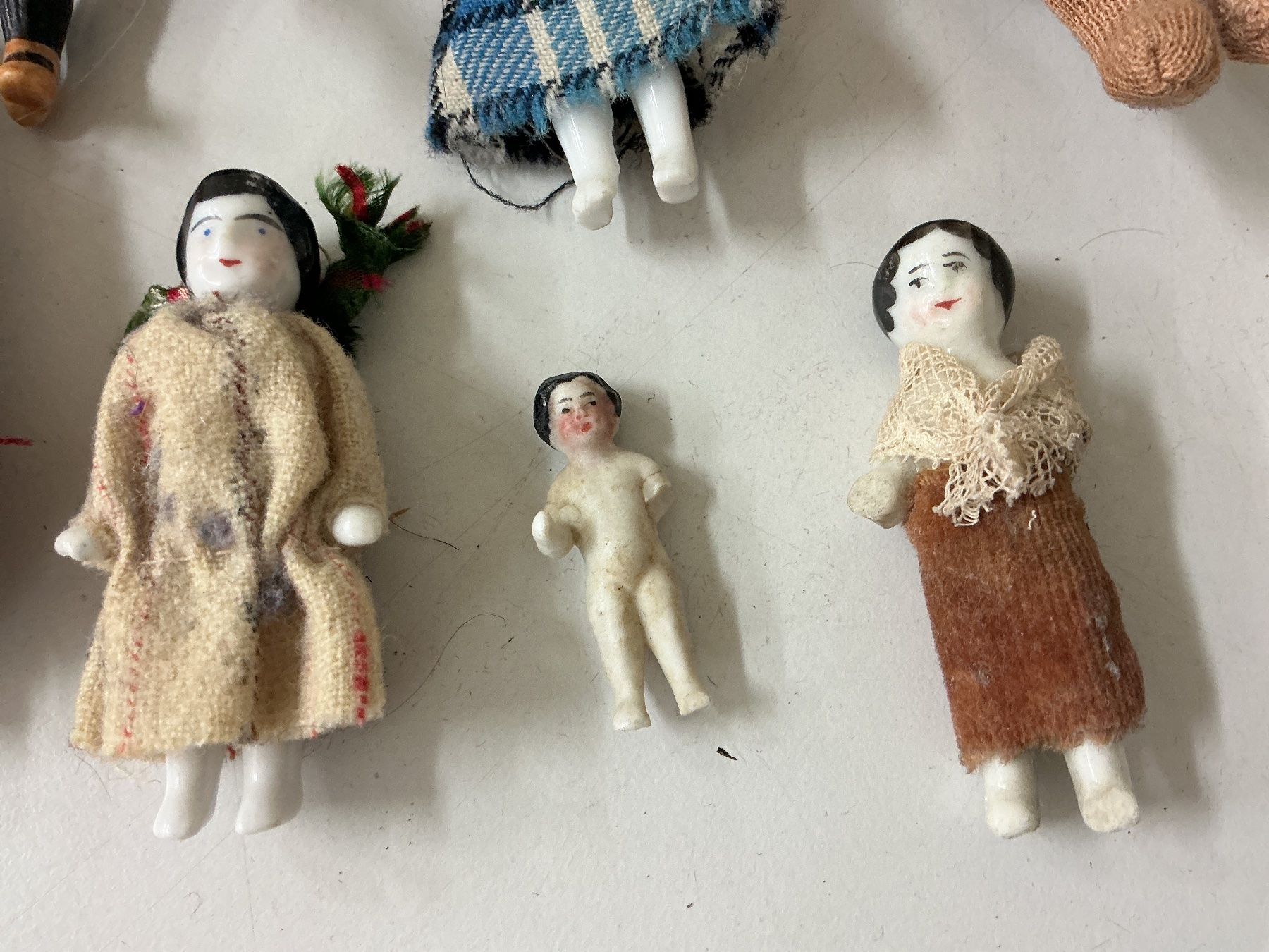 Bambole: Lot kleine Puppen 2 – Usato da Bern venduto da vielerart 3