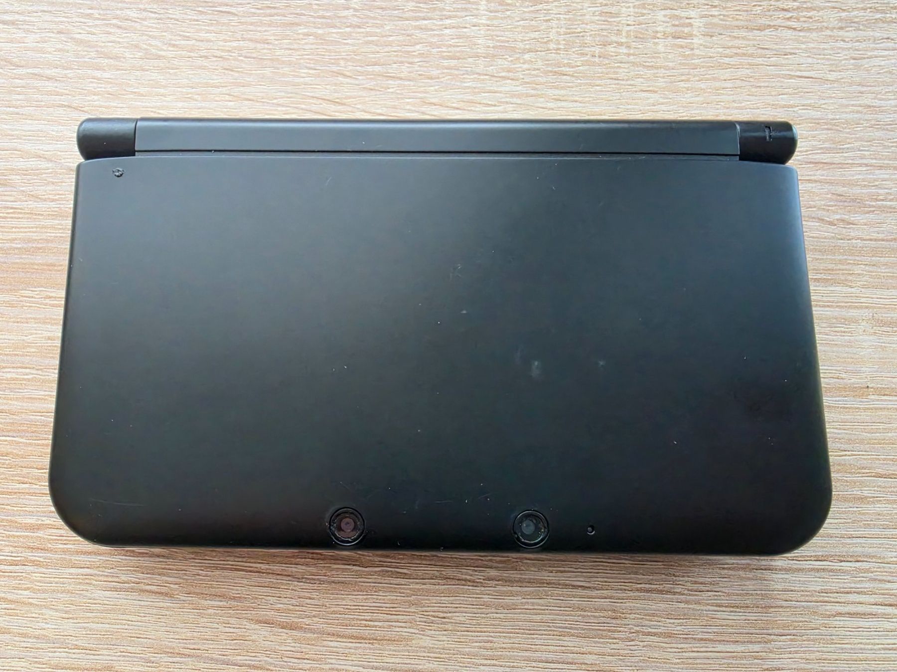 Nintendo Konsolen: Nintendo 3DS XL in schwarz – Gebraucht aus Sempach von Knuckles17 4
