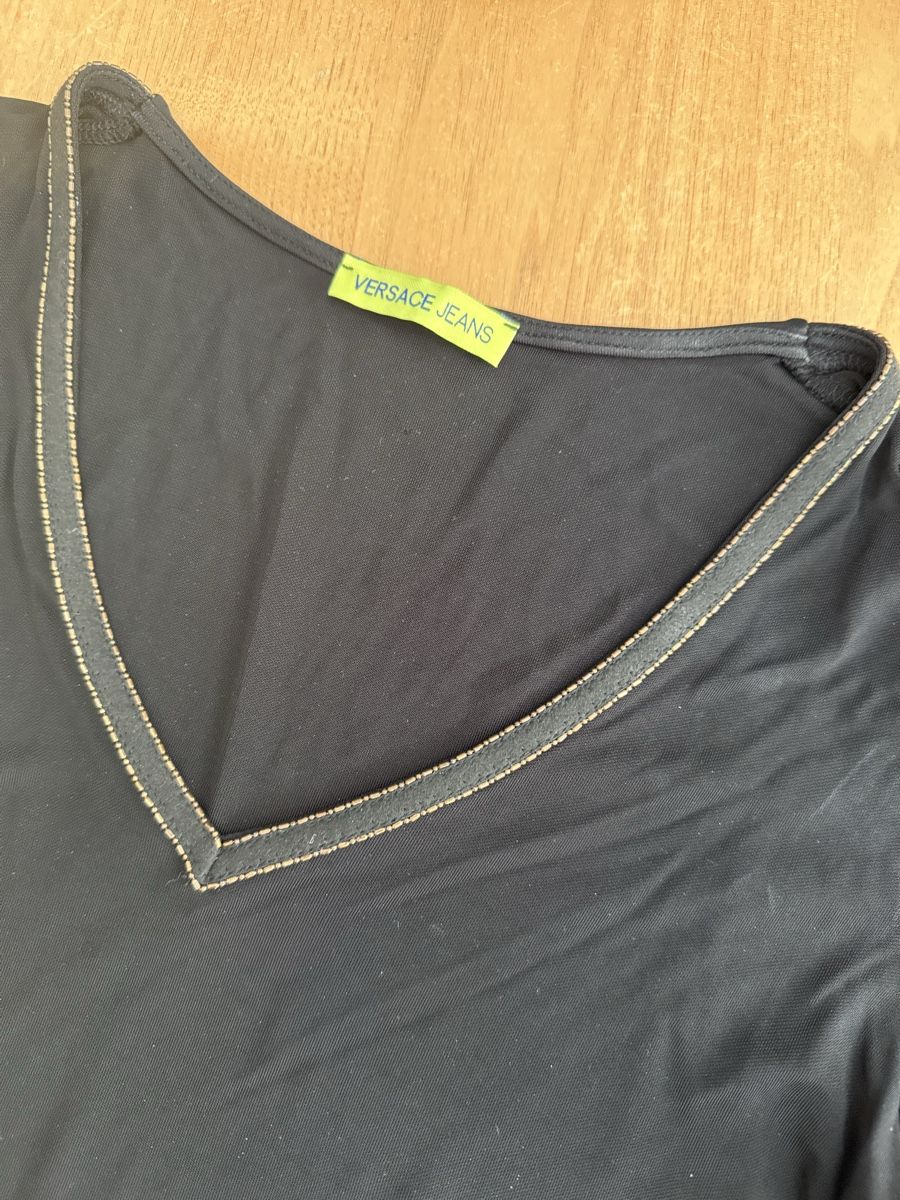 Versace Top: Versace oberteil – Usato da visp venduto da Kmemo1 1