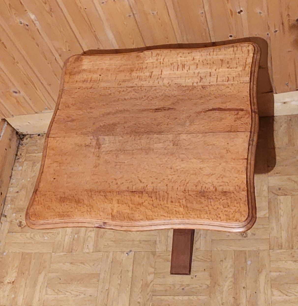 Tavoli: Holz Beistelltisch – Usato da Bonfol venduto da mai_p9rx 1