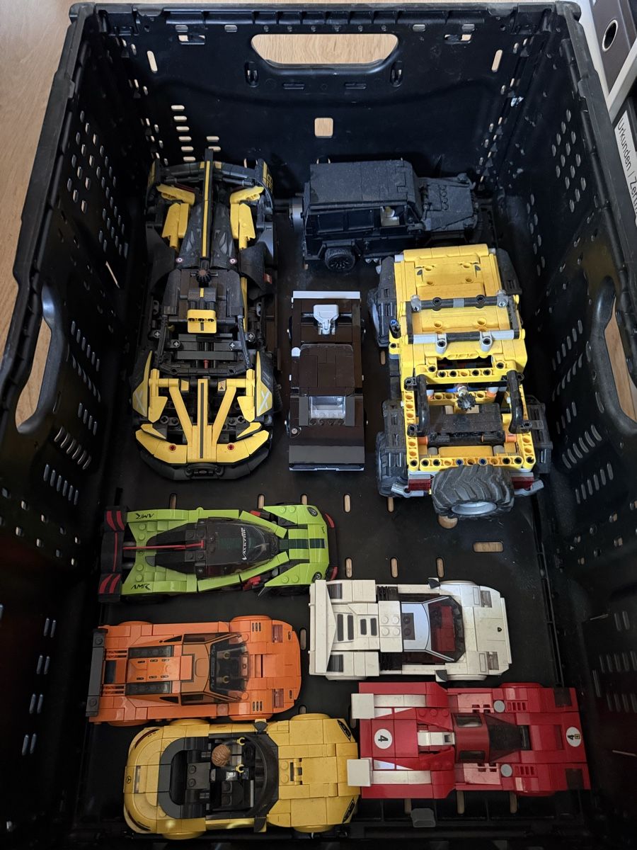 Lego Spielzeuge: Lego Autos – Gebraucht aus Wangen b. Olten von Svenja_H