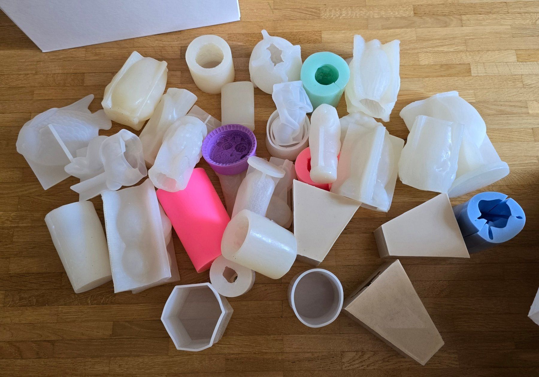 Kit bricolage: Überraschungspaket Silikonformen – Usato da Zürich venduto da amysmith