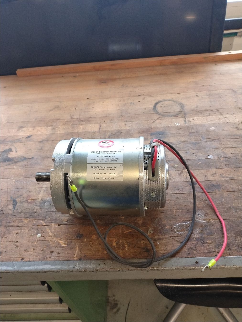 Motori: 24V DC Elektromotor – Nuovo (secondo la descrizione) da Brüttisellen venduto da Grorbas