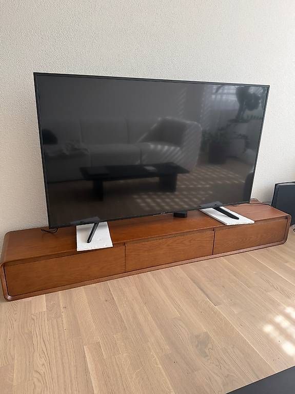 Mobili TV: Fernsehschrank (schwebend / hängend) – Nuovo (secondo la descrizione) da Au ZH venduto da Yanny5151