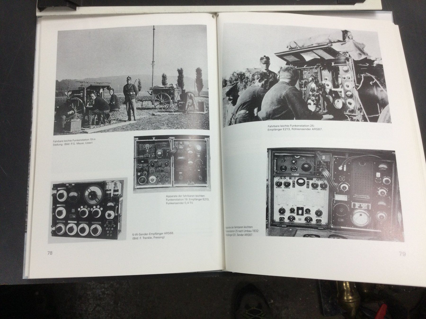 Schweizer Armee Armi bianche: Die Funkertruppe 1904 - 1979 – Usato da Wangen SZ venduto da kuriosum12 1