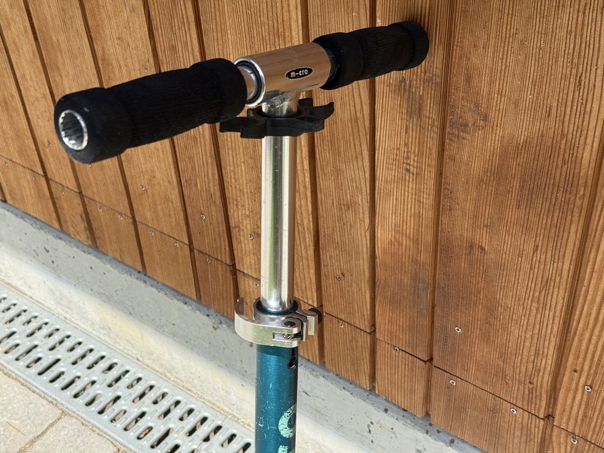 Micro Kickboard: Micro Scooter Kinder Tretroller Kinderroller blau gebraucht – D'occasion à Villmergen par phi_h8bd 2