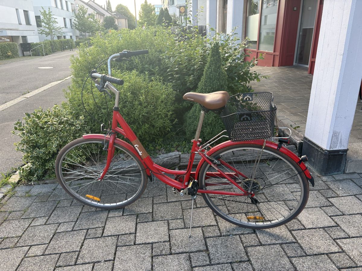 Candy Biciclette: Rotes Candy Velo, Damenfahrrad – Usato da Luzern venduto da paintbrush 1