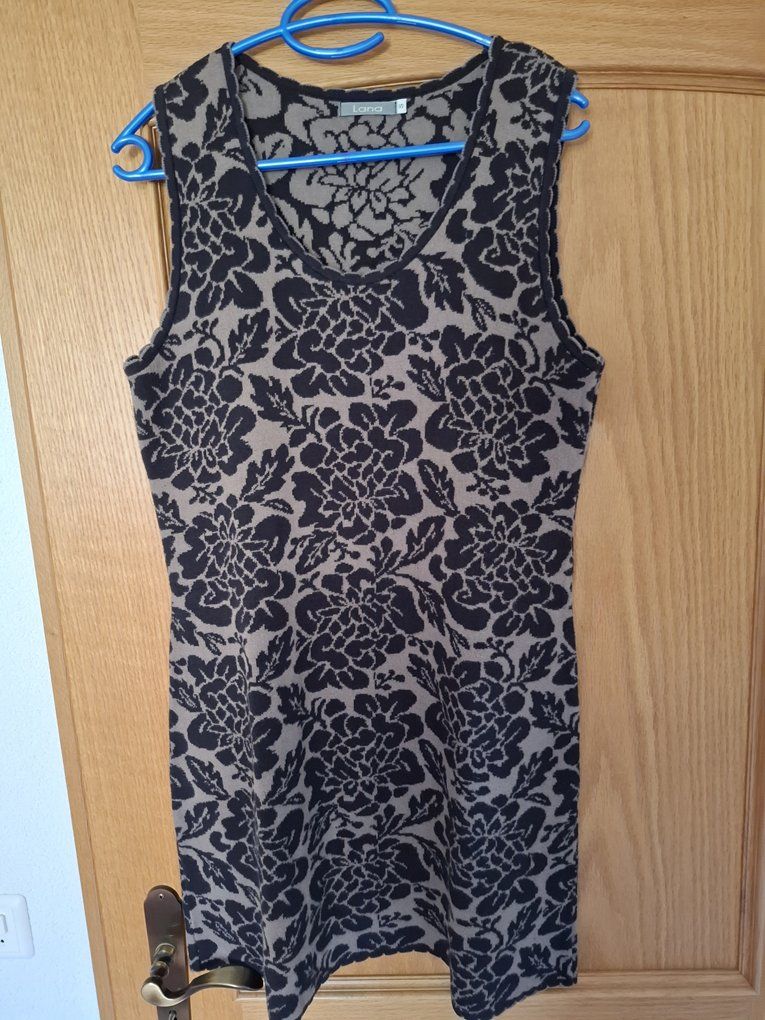 Vestiti: Strickkleid von Lana – Usato da Büttikon AG venduto da dido03