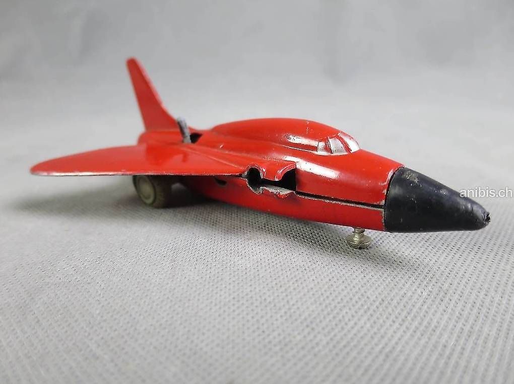 Schuco Modellbausätze & Standmodelle: Schuco Micro Jet 1033 Douglas Skyray – Gebraucht aus Zürich von axolottchen 3