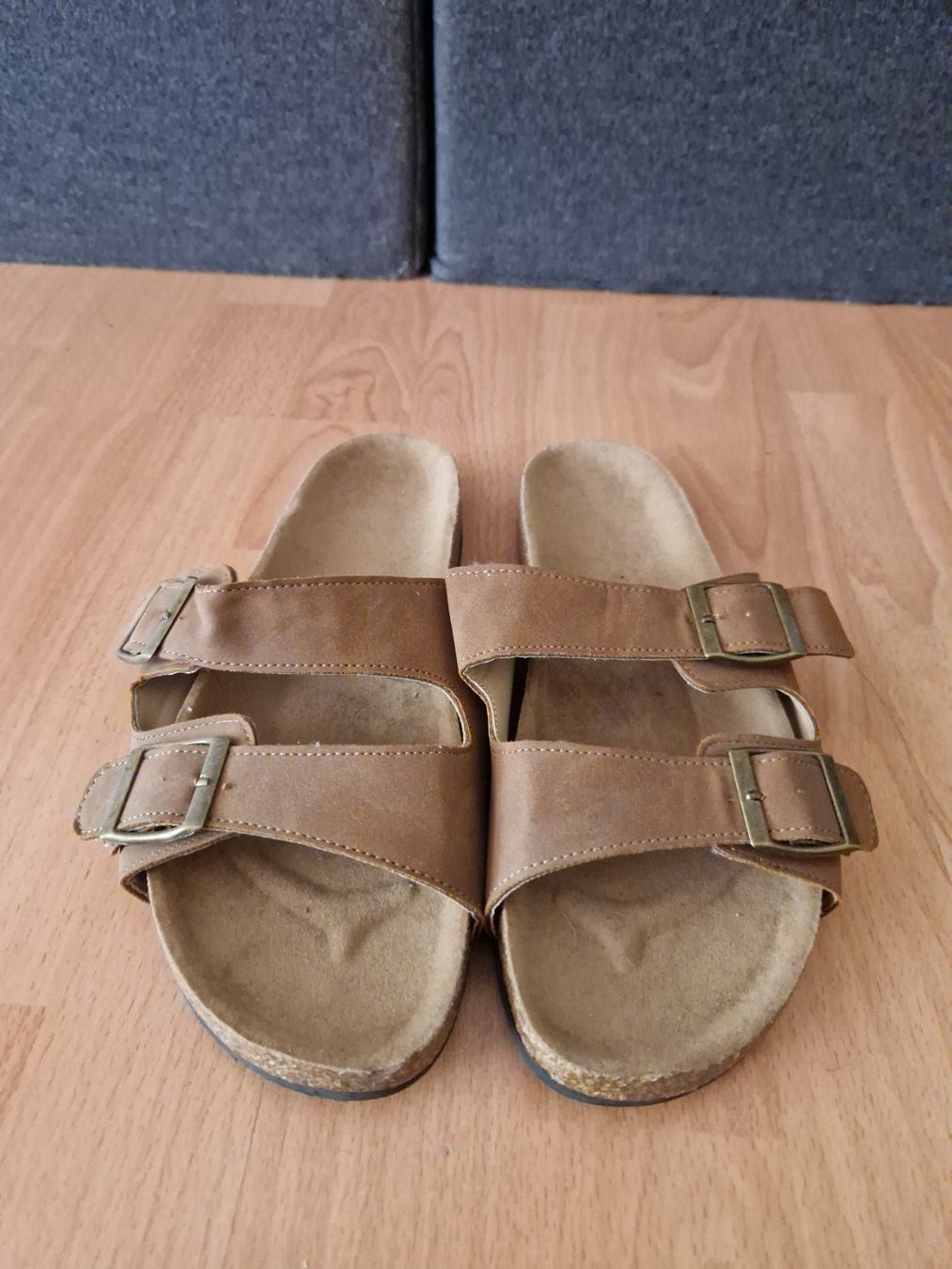 Scarpe da uomo: Pantoletten Clogs Beige Gr. 39 – Usato da Neuhausen am Rheinfall venduto da Alchimista 1