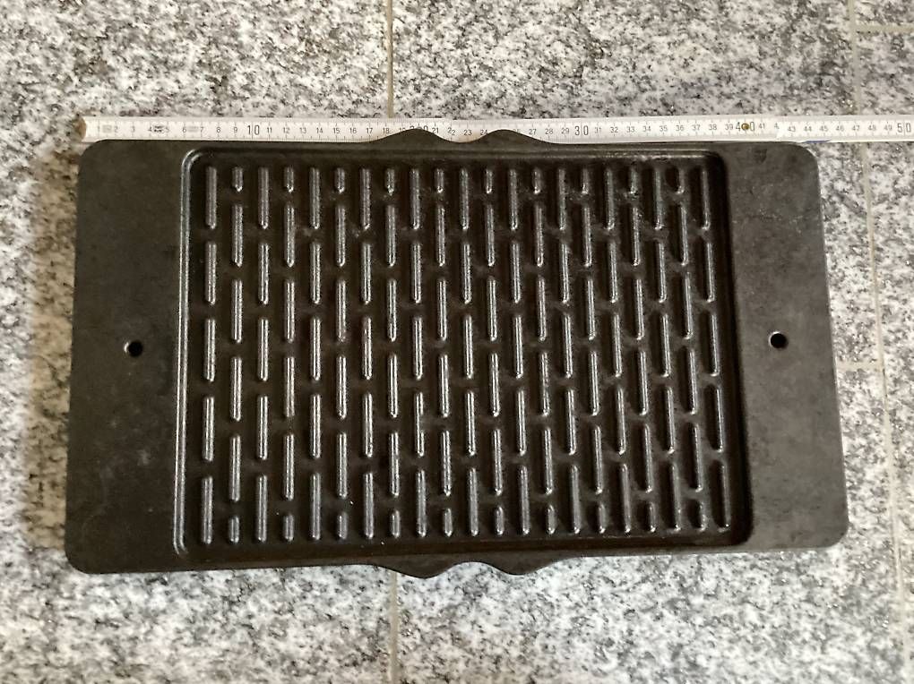 Griglie: Gusseisen Grillplatte – Usato da Wassen UR venduto da SABDOM