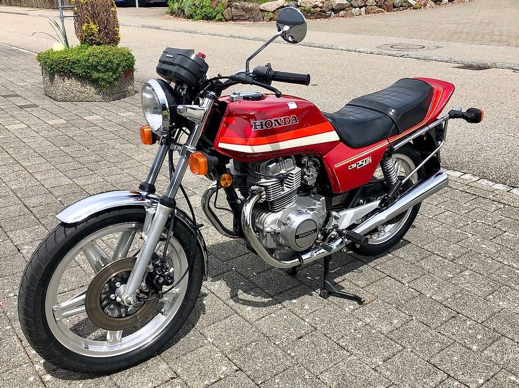 Honda Strasse: Honda CB 250 N – Gebraucht aus Strengelbach von blapri