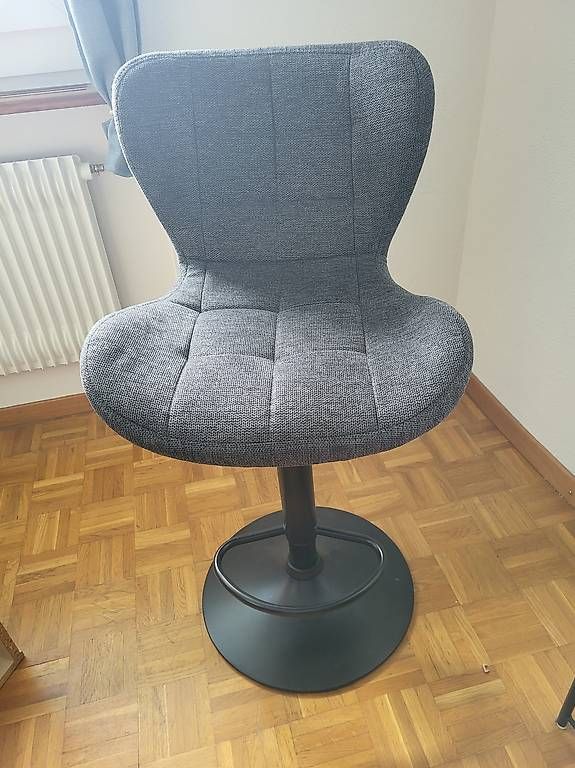 Hocker: Barhocker grau/anthrazit – Gebraucht aus Oberglatt ZH von summerbreeze12 1