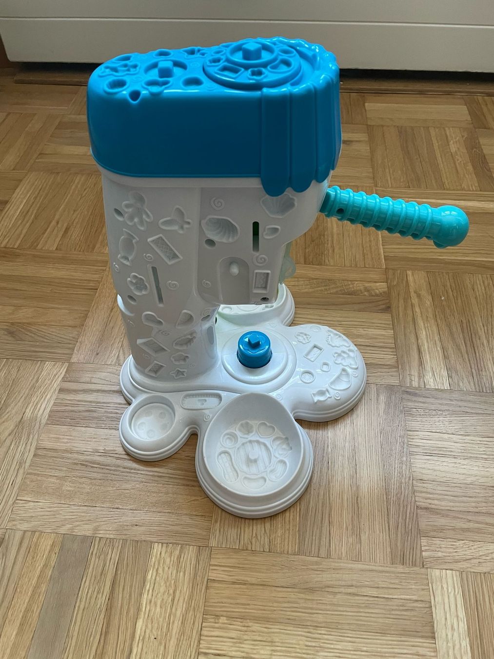Giocattoli: Cool Maker Pottery Studio, Töpfern für Kinder – Usato da Givisiez venduto da trailerparts 5