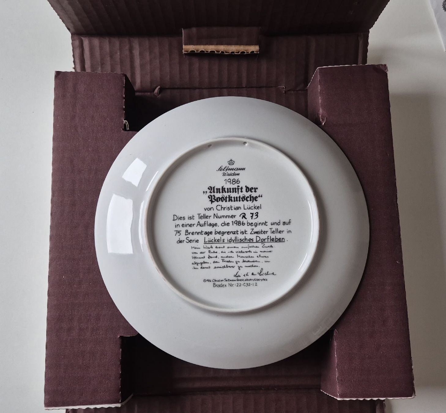 Piatti: Assiette de collection "Arrivée de la diligence"  1986 – Nuovo e nell'imballaggio originale da Fortunau (Ayent) venduto da le.baron 1