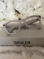 Ray-Ban Meta Skyler Smart Glasses mit Transition Gläser