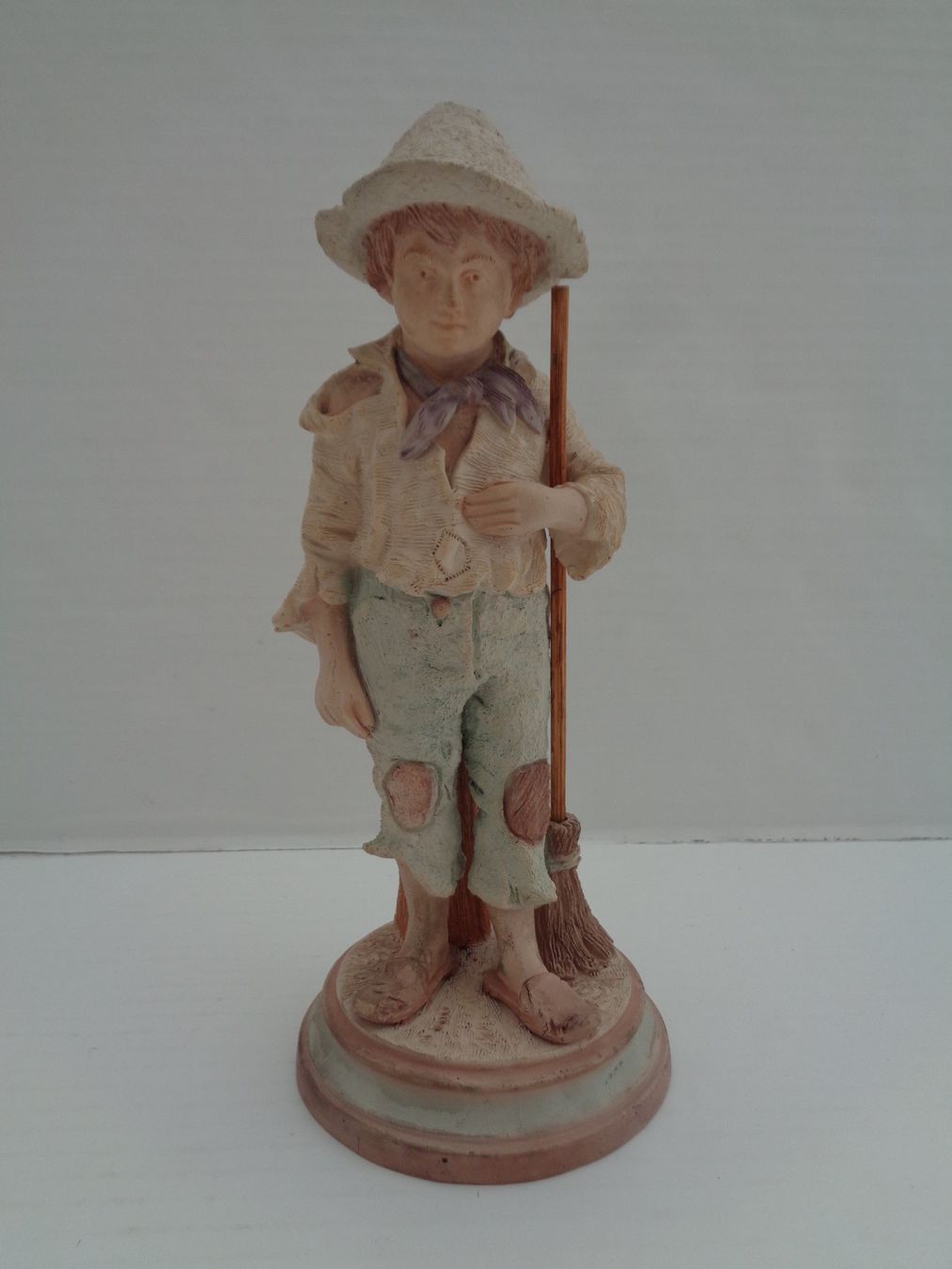 Figurines: Stalljunge aus Keramik datiert – D'occasion à Chur par omonia