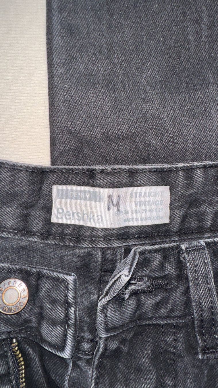 Bershka Jeans: Bershka Jeans – D'occasion à Thun par mas_p66x 2