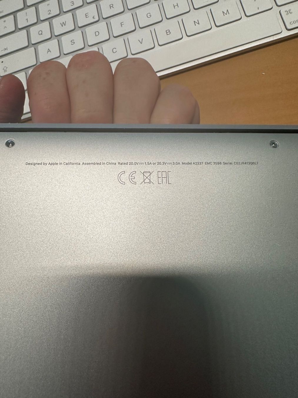 Apple Notebooks: MacAir A2337 (MacBook Air 2020, 13") – Defekt aus Aarau von bau_lp5q 2