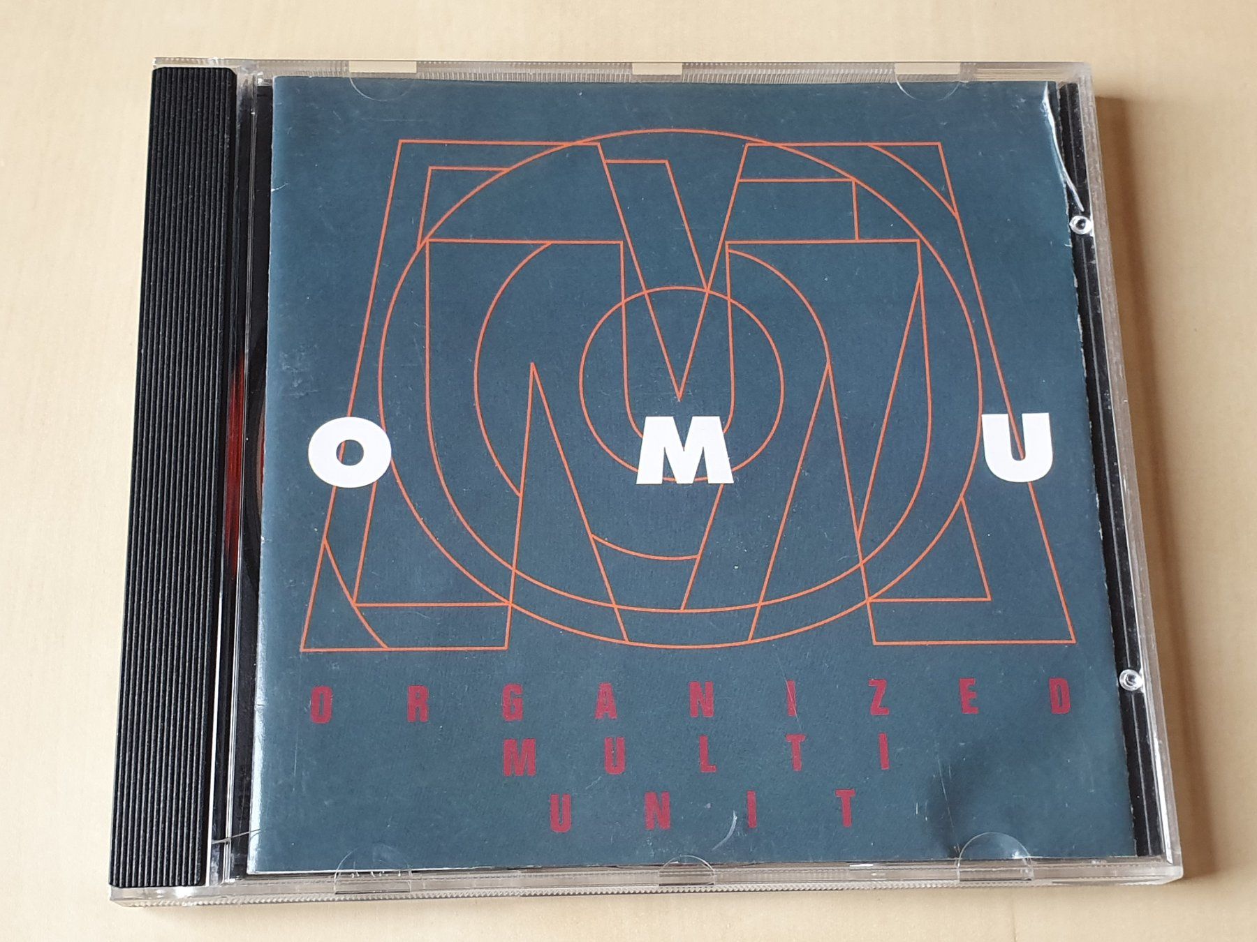 CDs: OMU – D'occasion à Stansstad par collectorsshop