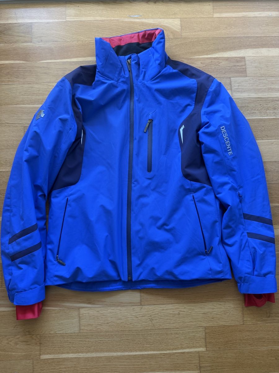 Jacken: DESCENTE Jacke – Gebraucht aus Niederrohrdorf von jew_vd6j