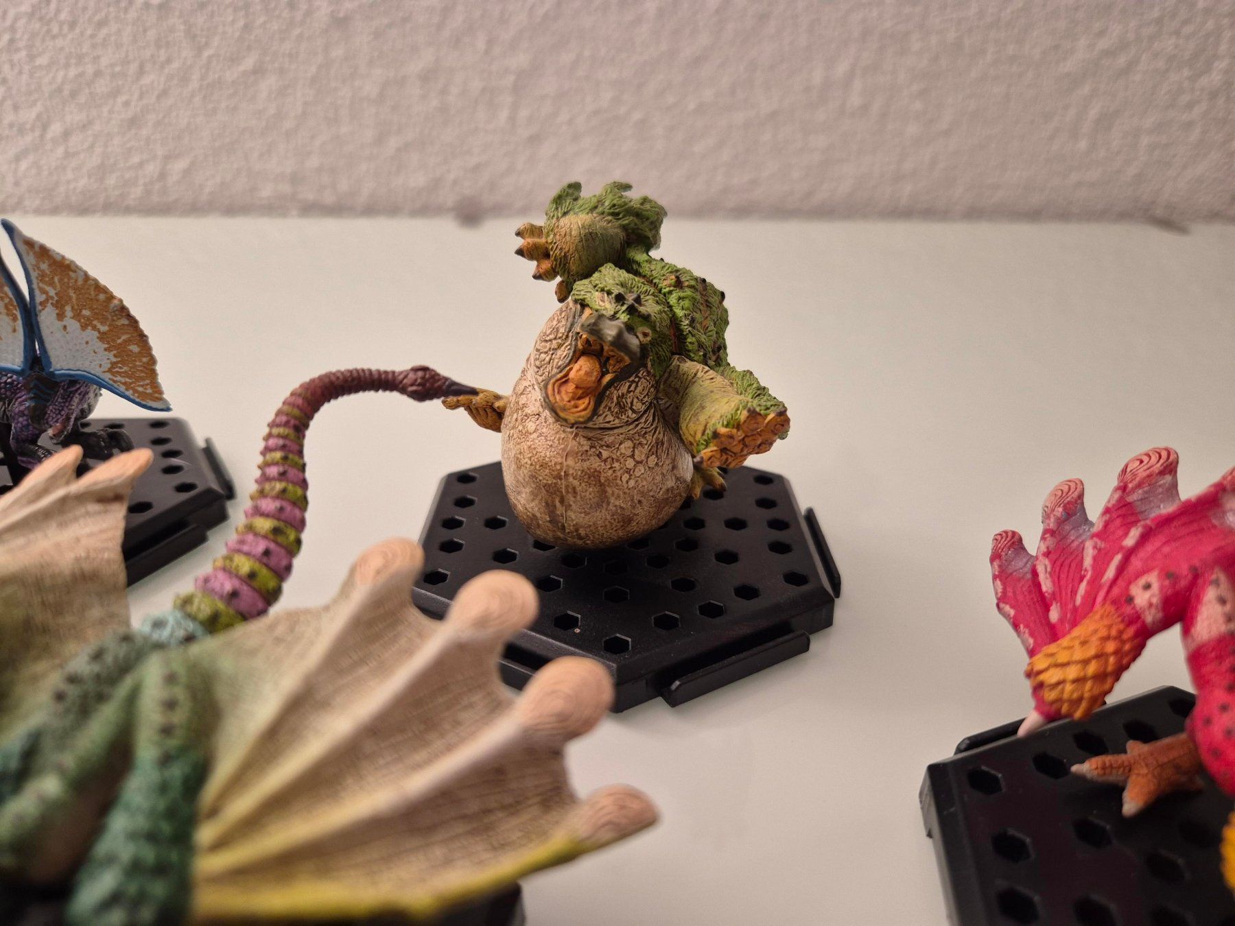 Spielzeuge: Capcom Monster Hunter Figure Builder - Lot de 6 Figurines – Gebraucht aus Fleurier von ken_hv2k 1