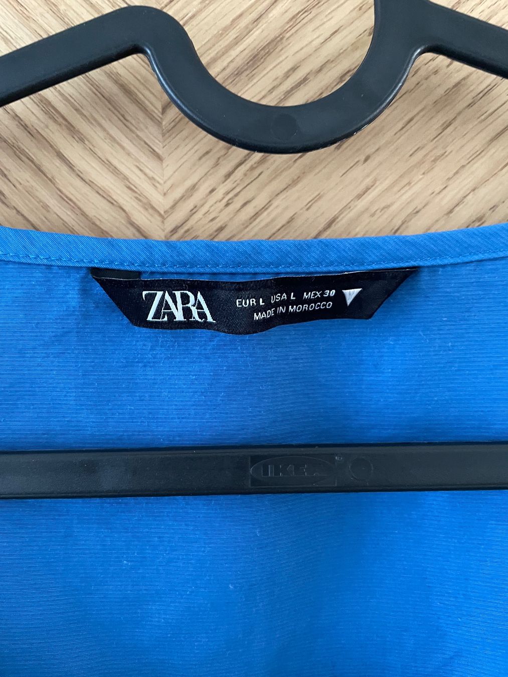 Zara Camicette: Zara Bluse blau mit Puffärmeln Gr. L – Usato da Felben-Wellhausen venduto da begean 1