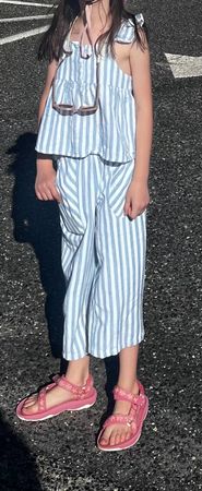Stunning co-ord blue/white stripe set 5-6 years (116cm)