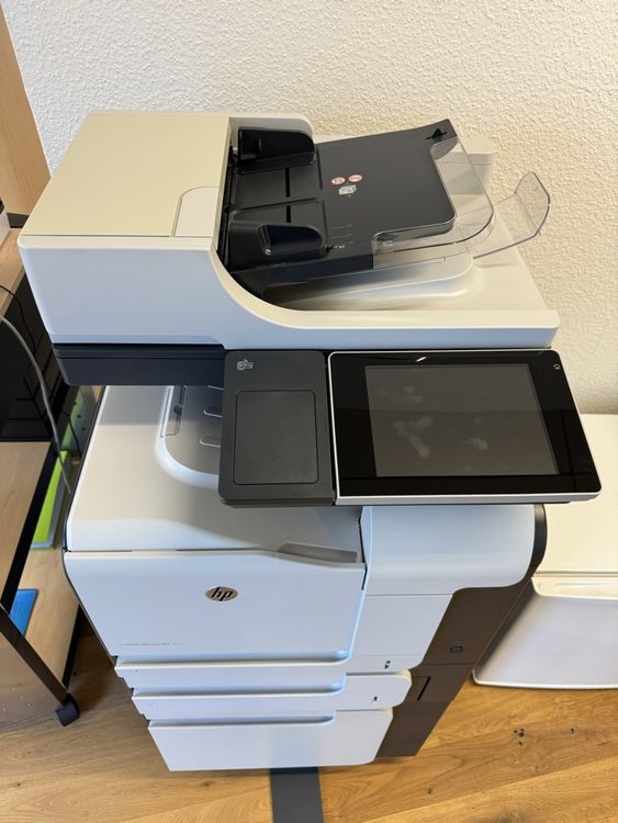 HP Color LaserJet Enterprise Flow MFP M577z B5L48A