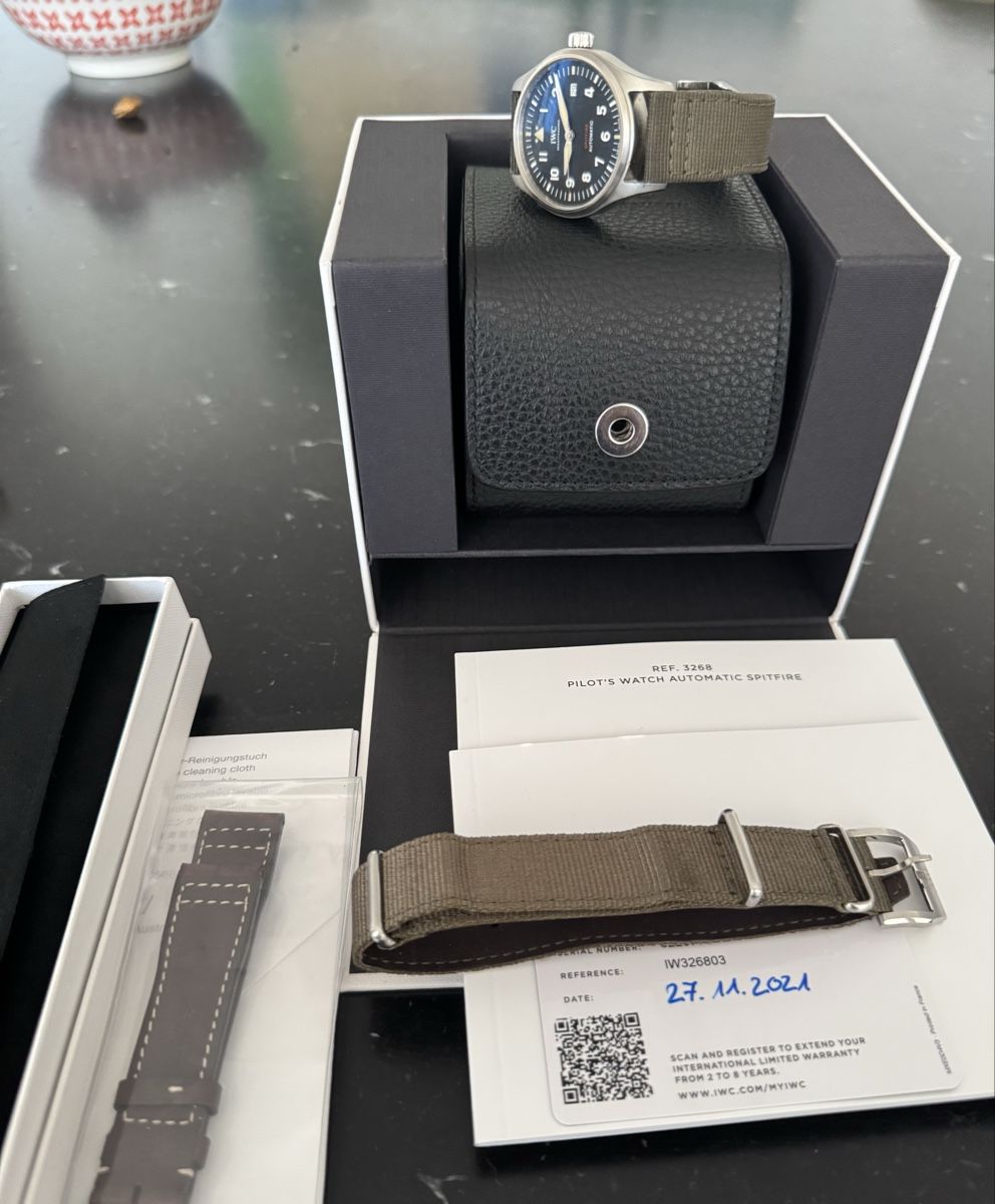 IWC Montres: IWC Pilot Spitfire – D'occasion à Chur par lucretiawatches 8