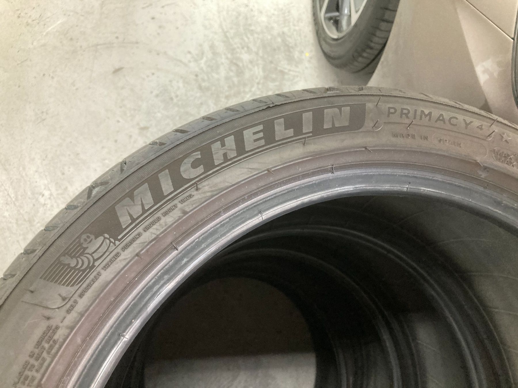 Michelin Pneus & Kompletträder: 225/45R17 Sommerpneu Michelin – Gebraucht aus Cham von WB2223 3
