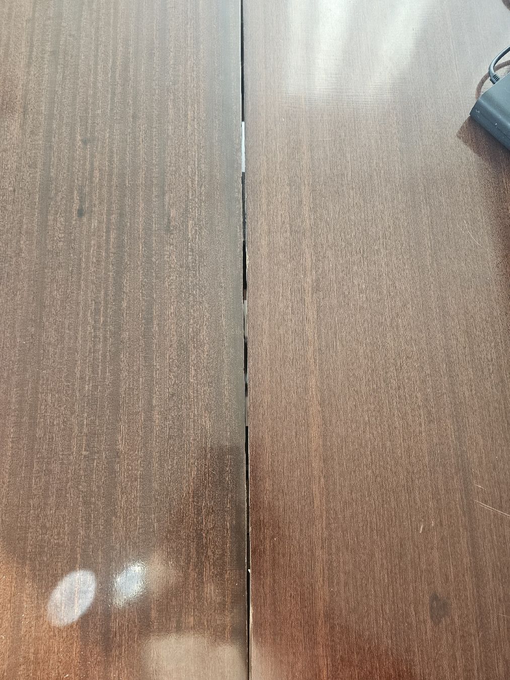 Tables: Vintage Dining Table Dark Wood used condition – D'occasion à Immensee par Gitter 5