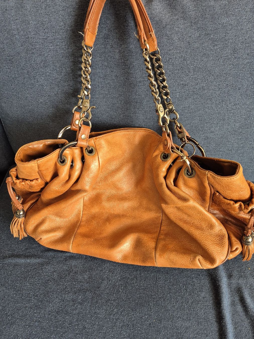 Borse da donna: sac à main  – Usato da Petit-Lancy venduto da Mariana29