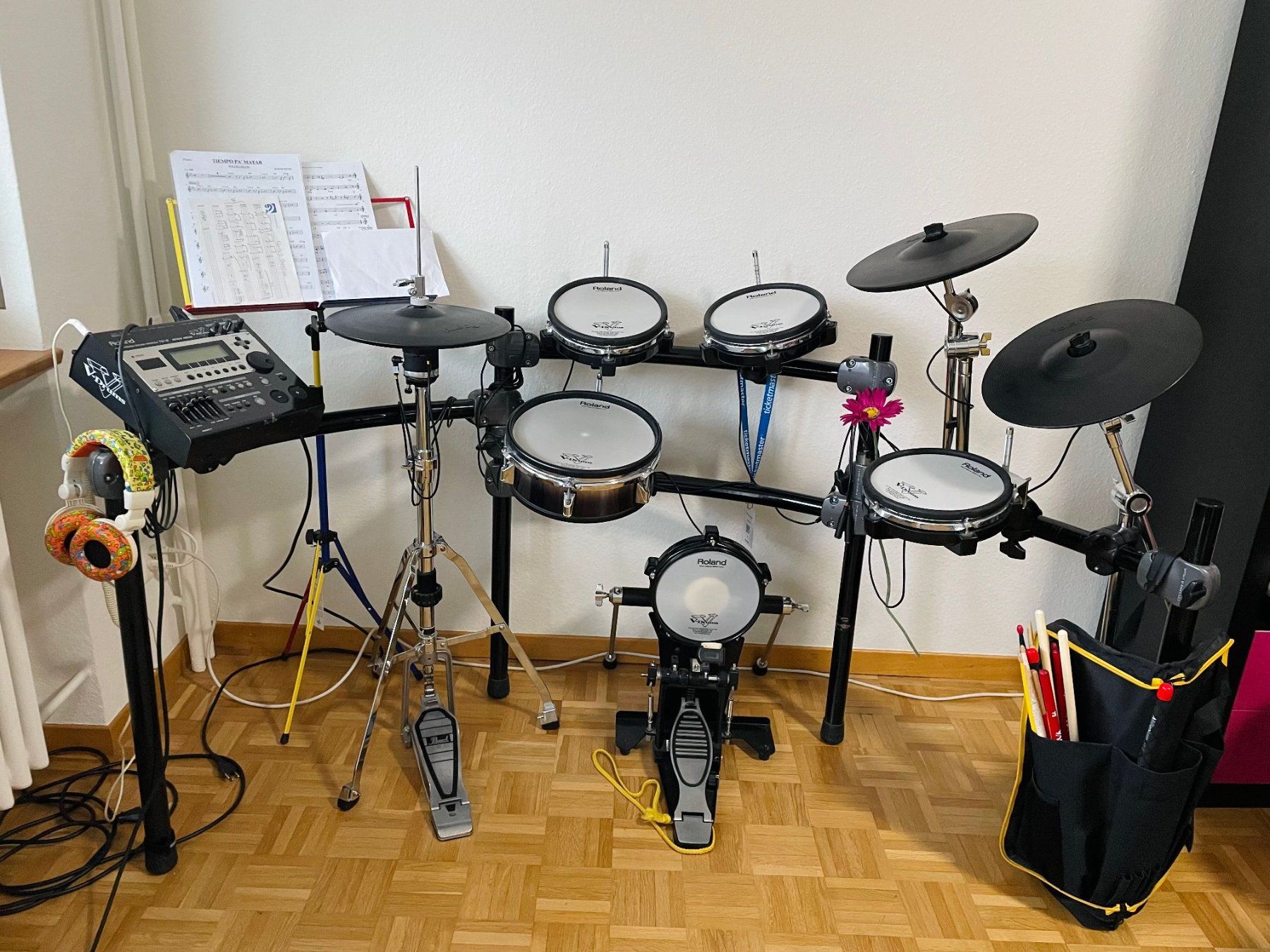 Spannende E Drum Gebraucht Bilder
