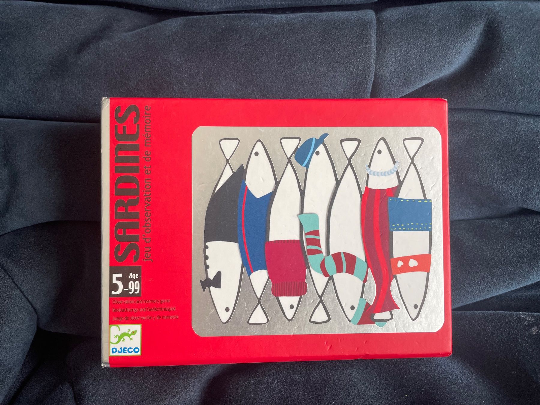 Djeco Giochi: Djeco Sardines Spielkarten – Usato da Richterswil venduto da Jolipoisson