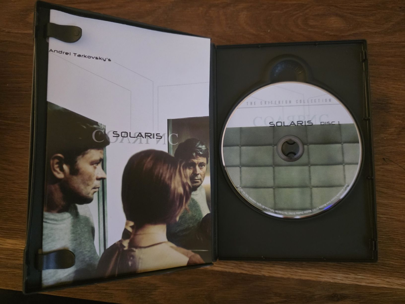 Tutti i DVDs: Solaris - Andrei Tarkovsky (Criterion Collection) - 2 DVDs – Usato da Zürich venduto da TimZurich1 2
