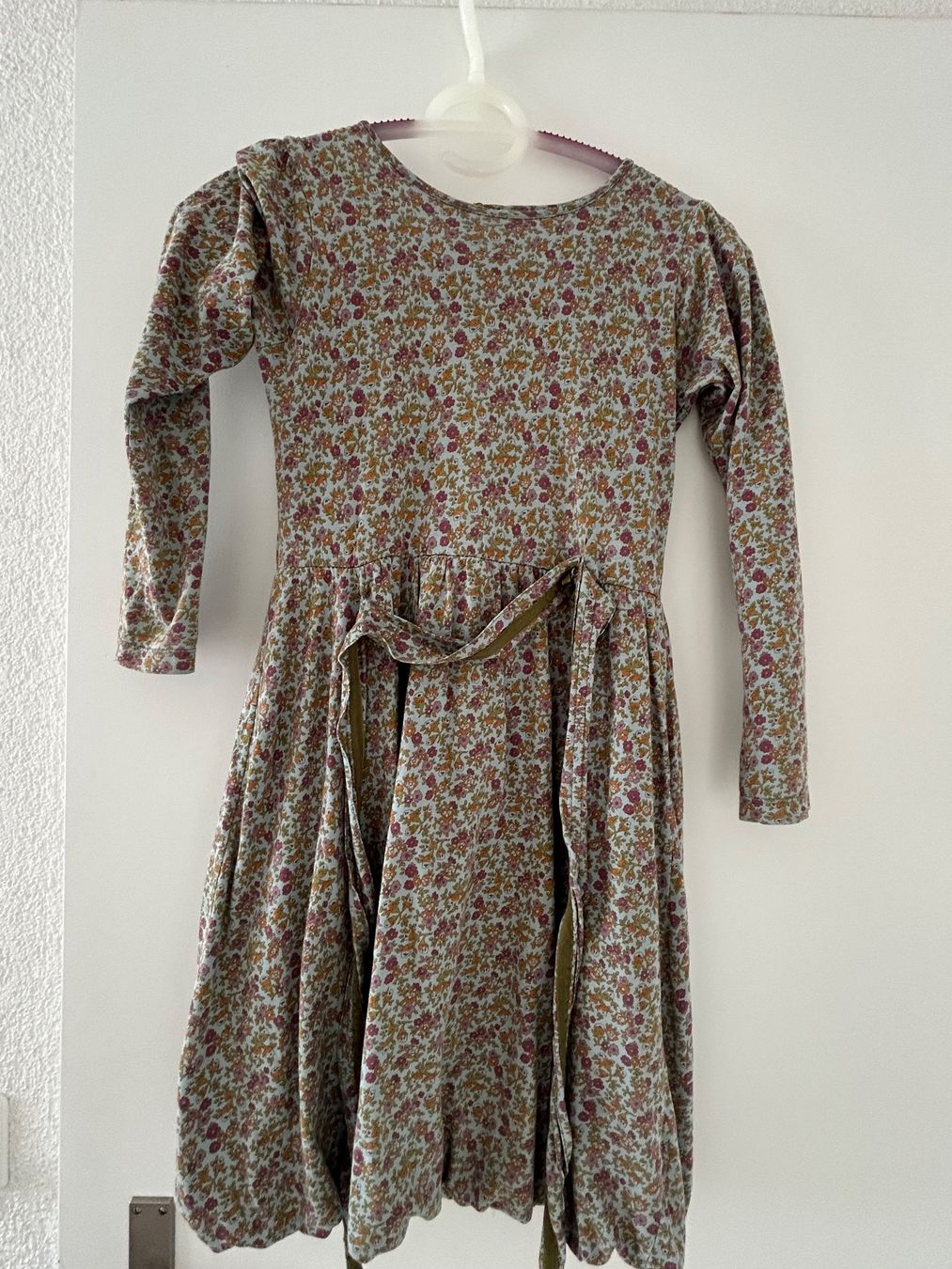 Lotti & Set di vestiti: Kleiderpaket 134-140 – Usato da Cham venduto da GabrielaD 6