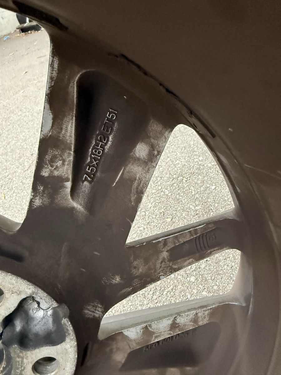 Pneumatici & Ruote complete: Seat Leon  – Usato da Schaffhausen venduto da Adr.46 2