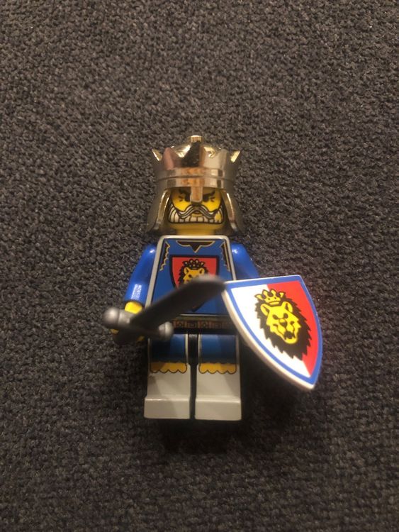 Lego figurine Castle King Leo Knight Minifigur Ritter (Gebraucht) in ...