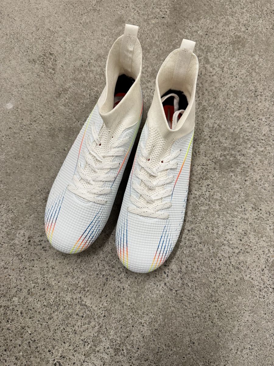 Scarpe per ragazzi: Fussballschuhe, Grösse 36! – Nuovo (secondo la descrizione) da Dietikon venduto da Lena_90