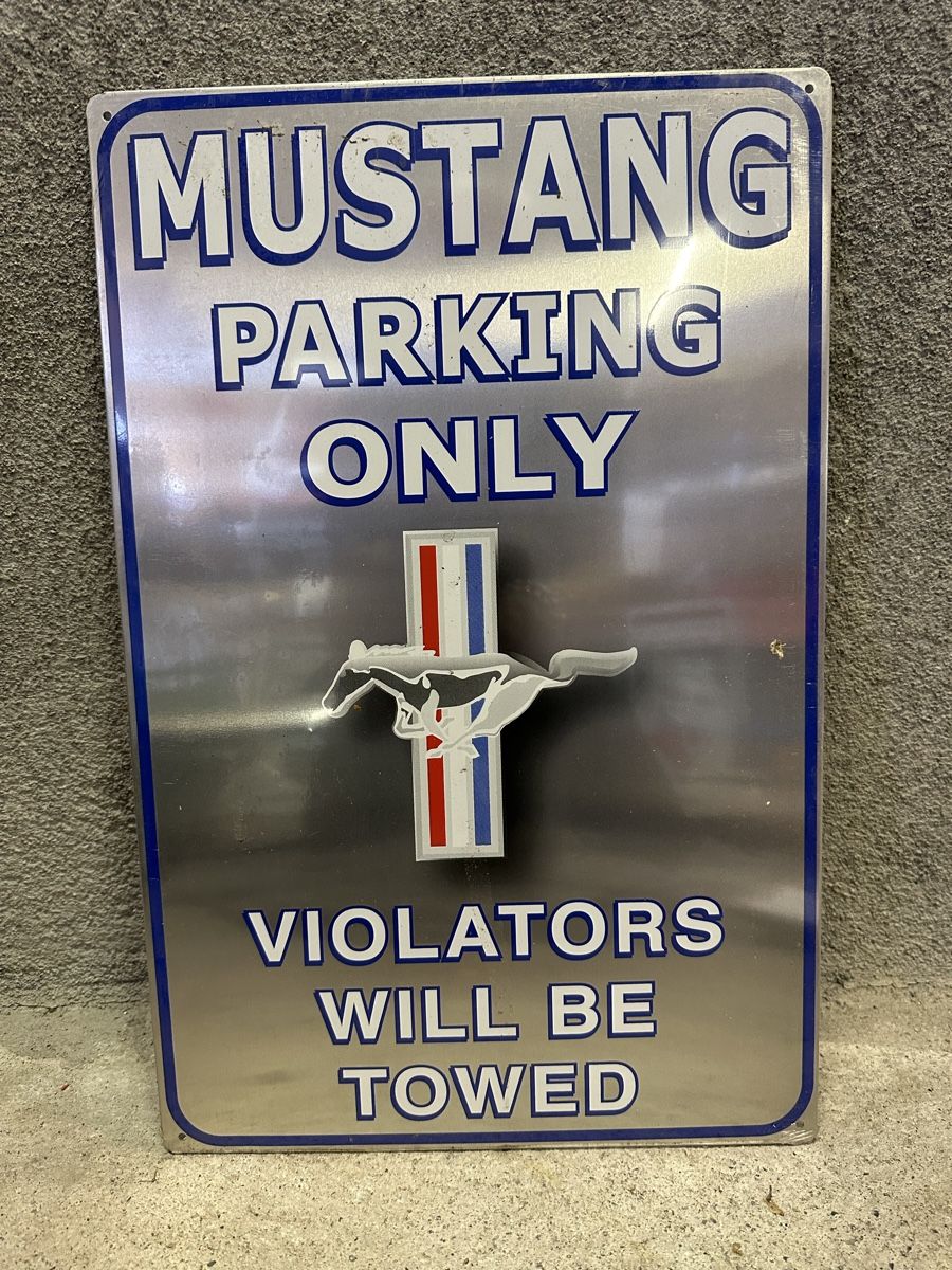 Schilder: Ford Mustang parking only – Neu (gemäss Beschreibung) aus Reinach AG von rares75