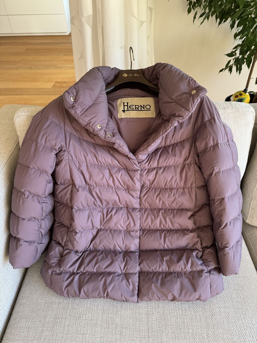 Herno Jacken: Herno Daunenjacke Gr. 36-38 (CH) – Neu (gemäss Beschreibung) aus St. Gallen von Mussii 2