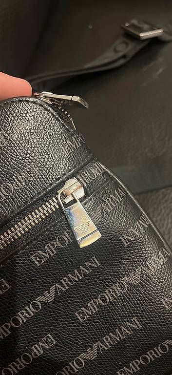 Altro in  Abbigliamento & Accessori: borsello armani – Usato da Melano venduto da tiz_j95w 1