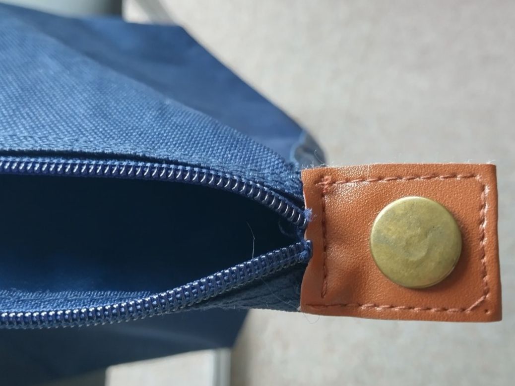 Borse: Grosse, robuste Reisetasche / Sporttasche – Nuovo (secondo la descrizione) da Jona venduto da Argus36 7