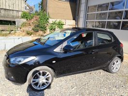 Mazda 2 ab MFK