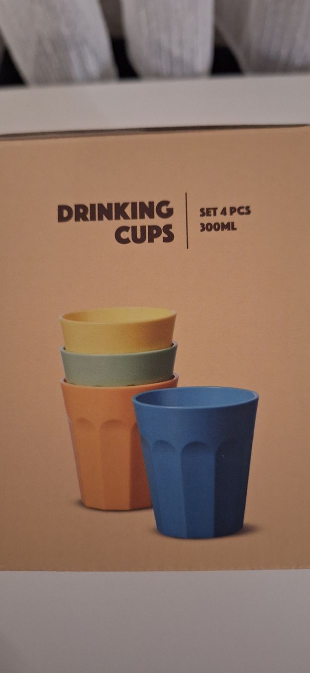 Tazze: Drinkking Cups Coop – Nuovo (secondo la descrizione) da Schwyz venduto da cla_8w6t 1